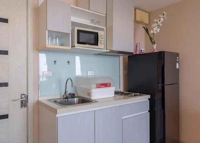 2bed 2bath Luxuryonnutbtse9 60sqmt Gympoolnetflix 2mins To Bts 아파트