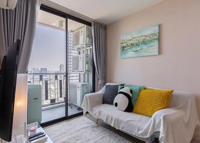 2bed 2bath Luxuryonnutbtse9 60sqmt Gympoolnetflix 2mins To Bts