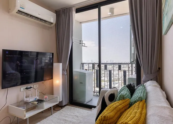2bed 2bath Luxuryonnutbtse9 60sqmt Gympoolnetflix 2mins To Bts 방콕