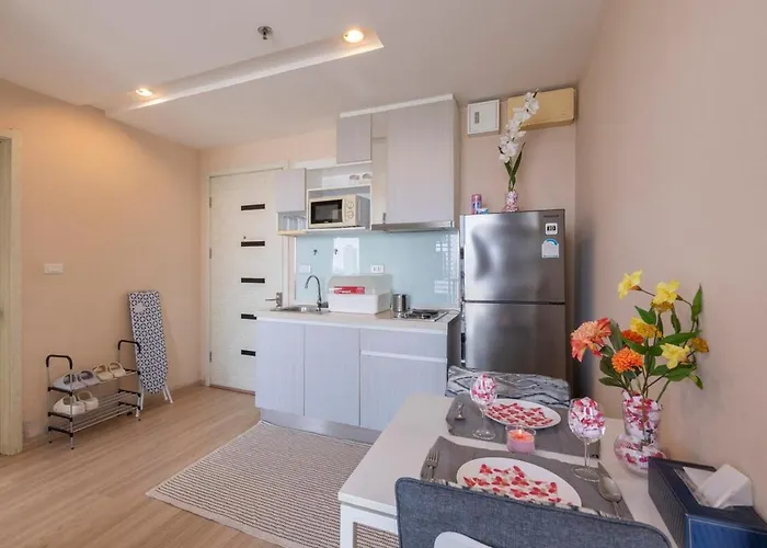 2bed 2bath Luxuryonnutbtse9 60sqmt Gympoolnetflix 2mins To Bts * 방콕