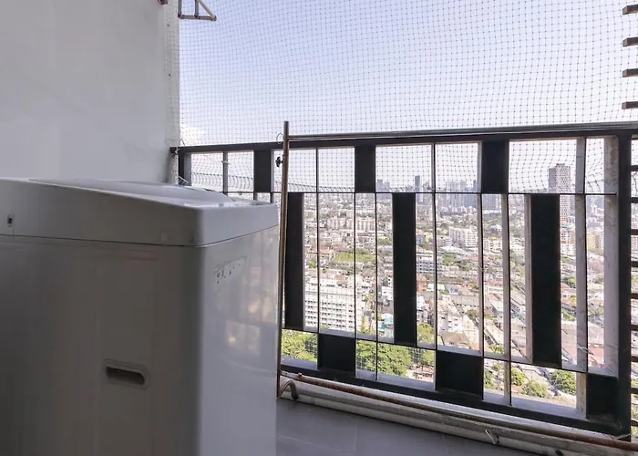 2bed 2bath Luxuryonnutbtse9 60sqmt Gympoolnetflix 2mins To Bts