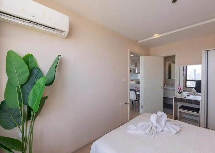 아파트 2bed 2bath Luxuryonnutbtse9 60sqmt Gympoolnetflix 2mins To Bts *